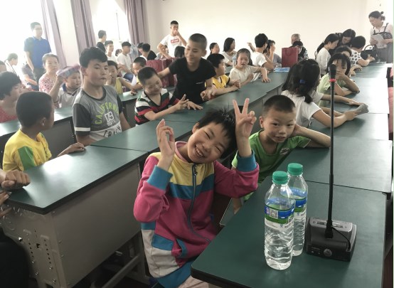 1527836553111585.jpg 关爱-3.jpg